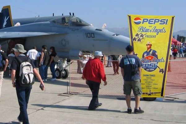 outdoor vertical banner outdoor vertical banner